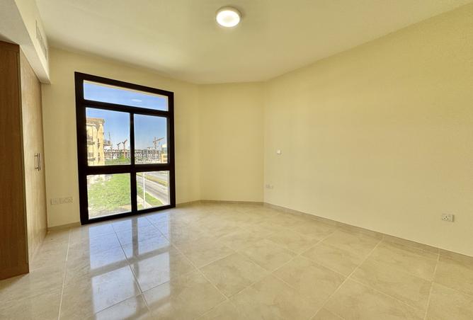 938641 - Property Image 3