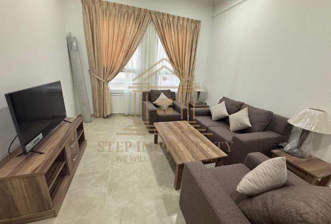 1002480 - Property Image 3