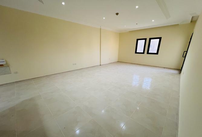 937621 - Property Image 3