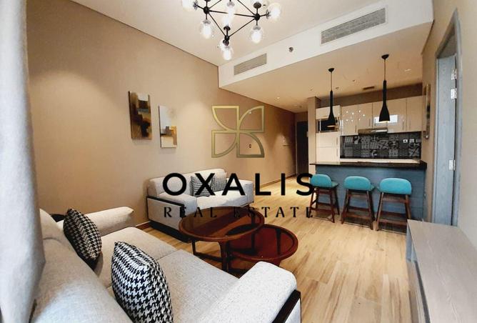952563 - Property Image 2