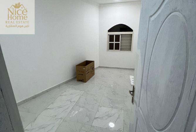 1002221 - Property Image 2