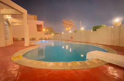 Apartment - 2 Bedrooms - 1 Bathroom for rent in Regency Residence Airport - Regency Residence Airport - Old Airport Road - Doha