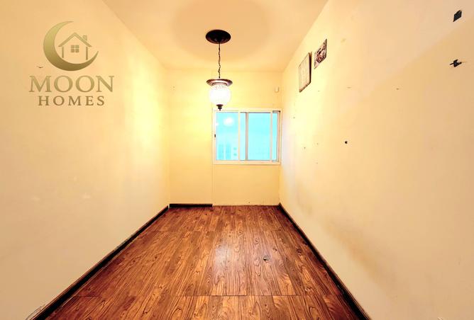 979383 - Property Image 3