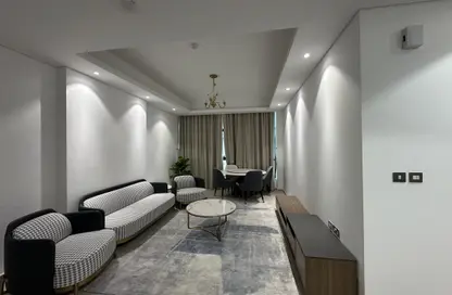 Apartment - 2 Bedrooms - 2 Bathrooms for sale in Lusail Residence - Marina District - Lusail