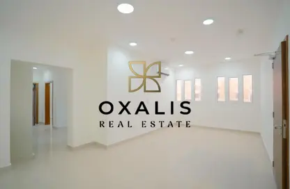 Apartment - 2 Bedrooms - 2 Bathrooms for rent in Ammar Bin Yasser Street - Al Aziziyah - Doha
