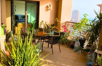 Apartment - 2 Bedrooms - 3 Bathrooms for sale in West Porto Drive - Porto Arabia - The Pearl Island - Doha