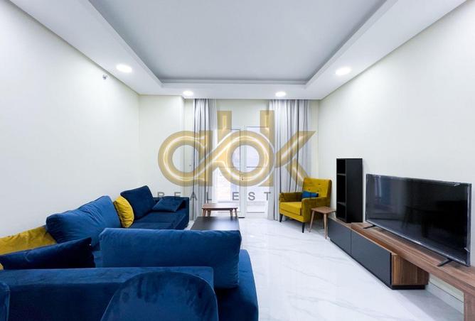 952127 - Property Image 2