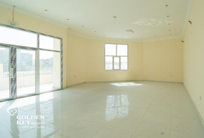 908308 - Property Image 3