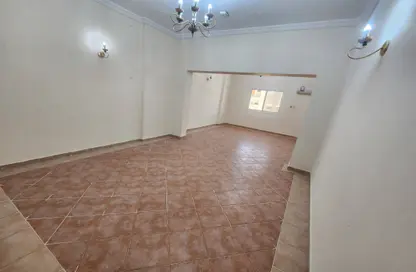 Apartment - 2 Bedrooms - 2 Bathrooms for rent in Fereej Bin Mahmoud North - Fereej Bin Mahmoud - Doha