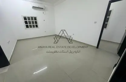 Apartment - 1 Bedroom - 1 Bathroom for rent in Umm Al Seneem Street - Ain Khaled - Doha