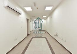 صورةاستقبال / بهو لـ: مساحات مكتبية - 1 حمام للكراء في شارع الجزيره - فريج بن محمود الشمالي - فريج بن محمود - الدوحة, صورة 1