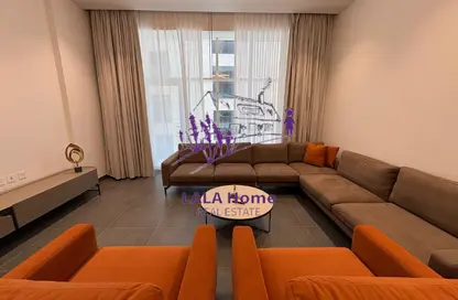 Apartment - 2 Bedrooms - 3 Bathrooms for rent in Ramada Commercial Building - Al Rawabi Street - Al Muntazah - Doha