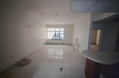Apartment - 2 Bedrooms - 2 Bathrooms for rent in Fereej Bin Mahmoud North - Fereej Bin Mahmoud - Doha