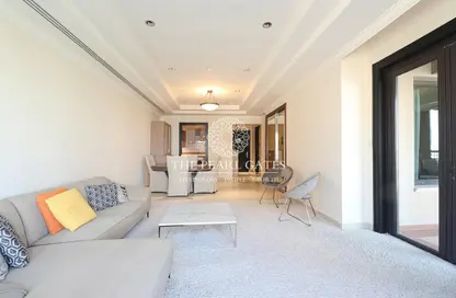 Apartment - 2 Bedrooms - 3 Bathrooms for rent in East Porto Drive - Porto Arabia - The Pearl Island - Doha