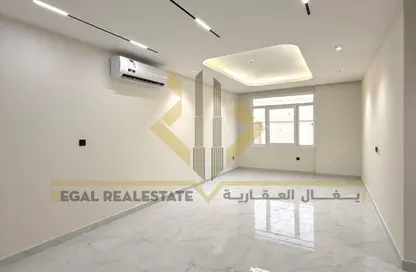 Apartment - 2 Bedrooms - 3 Bathrooms for rent in Al Messila - Al Messila - Doha