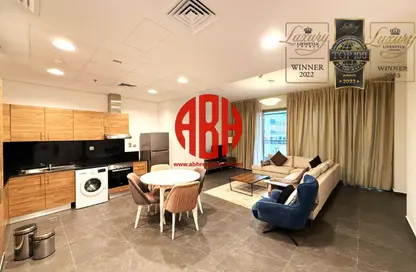 Apartment - 1 Bedroom - 2 Bathrooms for rent in Al Shatt Street - West Bay - Doha Apartment - 1 Bedroom - 2 Bathrooms for rent in Al Shatt Street - West Bay - Doha