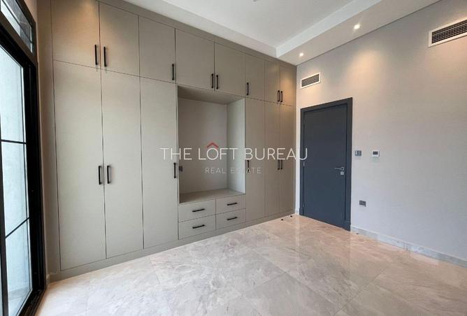 901248 - Property Image 2