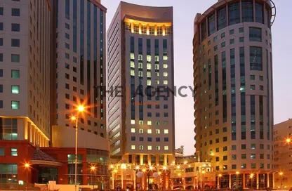 Apartment - 2 Bedrooms - 3 Bathrooms for rent in Al Sadd Road - Al Sadd - Doha