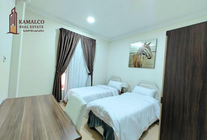 963906 - Property Image 3