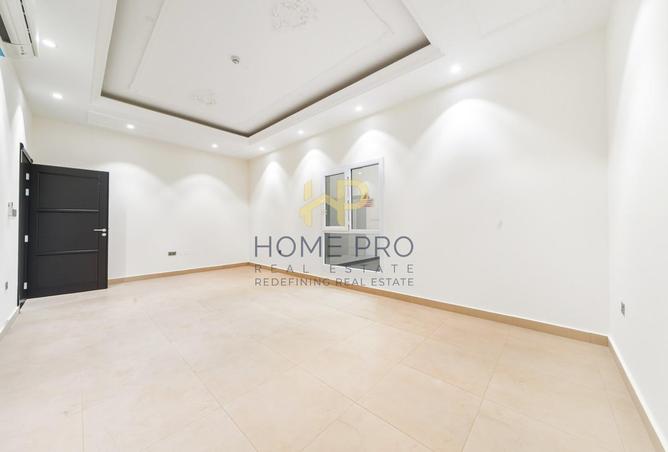 944961 - Property Main Image