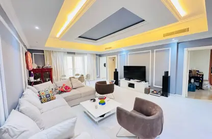 Apartment - 3 Bedrooms - 3 Bathrooms for rent in East Porto Drive - Porto Arabia - The Pearl Island - Doha