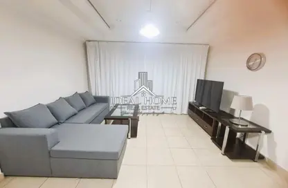 Apartment - 1 Bedroom - 2 Bathrooms for rent in West Porto Drive - Porto Arabia - The Pearl Island - Doha