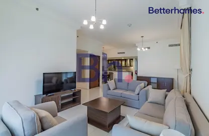 Apartment - 2 Bedrooms - 3 Bathrooms for rent in Viva West - Viva Bahriyah - The Pearl Island - Doha