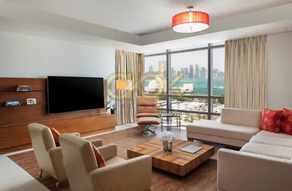 Apartment - 1 Bedroom - 2 Bathrooms for rent in Corniche Road - Corniche Road - Doha