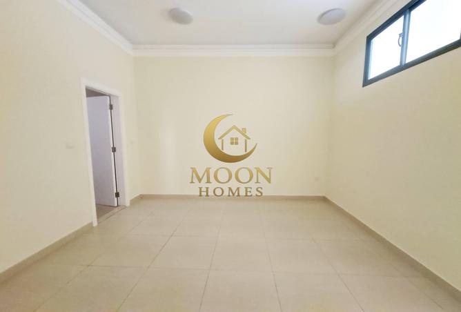 974108 - Property Image 3