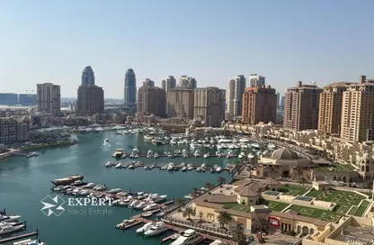 شقة - 4 غرف نوم - 5 حمامات للبيع في طريق بورتو الشرقي - بورتو أرابيا - جزيرة اللؤلؤة - الدوحة