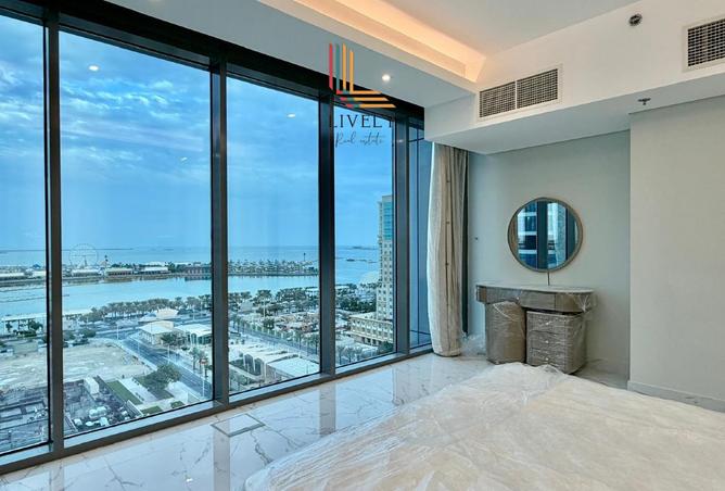 992337 - Property Image 2