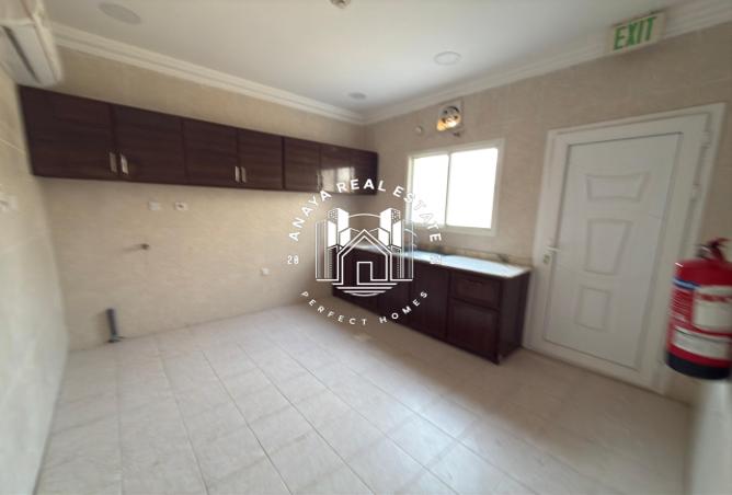 994343 - Property Image 3