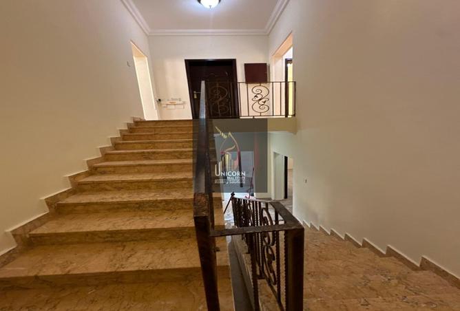 882785 - Property Image 3