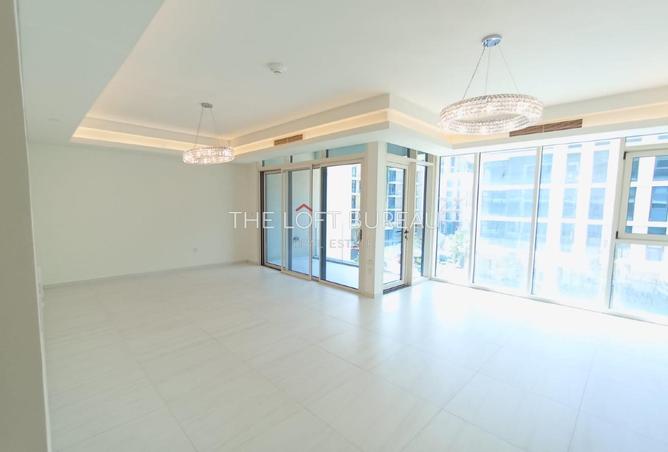 910384 - Property Image 2