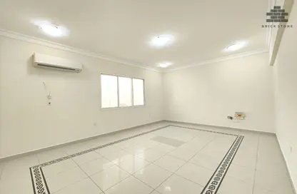 Apartment - 3 Bedrooms - 2 Bathrooms for rent in EB12 - Fereej Bin Mahmoud North - Fereej Bin Mahmoud - Doha