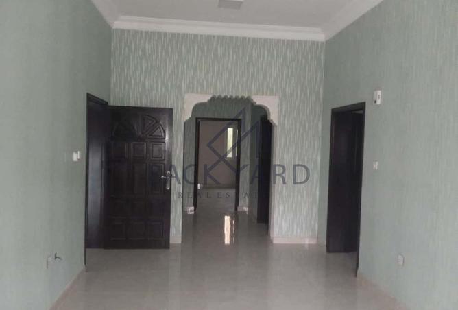 949538 - Property Image 3