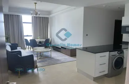 Villa - 2 Bedrooms - 2 Bathrooms for rent in Marina District - Lusail