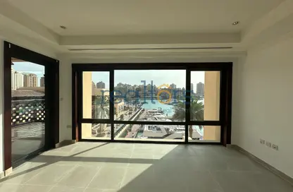 تاون هاوس - غرفة نوم - 2 حمامات للايجار في منازل تاون هاوس - بورتو أرابيا - جزيرة اللؤلؤة - الدوحة