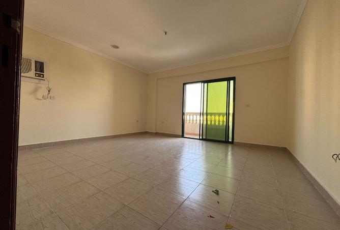 966199 - Property Image 2