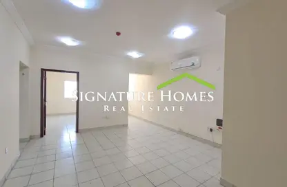 شقة - 2 غرف نوم - 2 حمامات للايجار في ام غوالينا تجارية - ام غويلينا - أم غويلينا - الدوحة