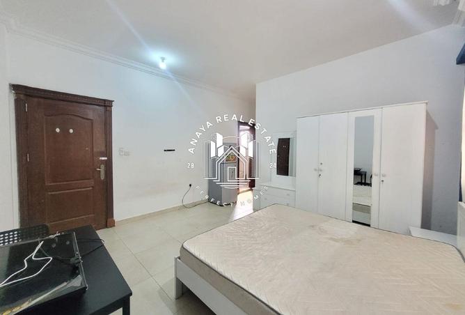 980610 - Property Image 2