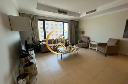 Apartment - 1 Bedroom - 2 Bathrooms for rent in Tower 1 - Porto Arabia - The Pearl Island - Doha