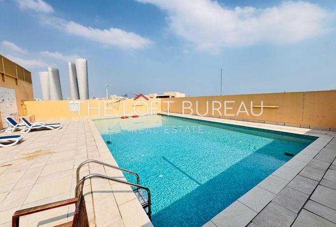 975426 - Property Image 3