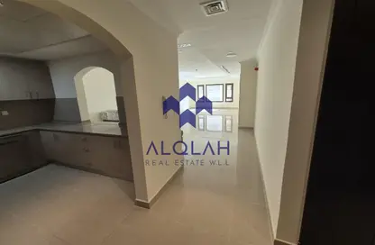 شقة - غرفة نوم - 2 حمامات للايجار في طريق بورتو الشرقي - بورتو أرابيا - جزيرة اللؤلؤة - الدوحة
