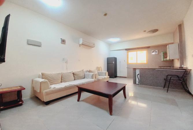 988509 - Property Image 2