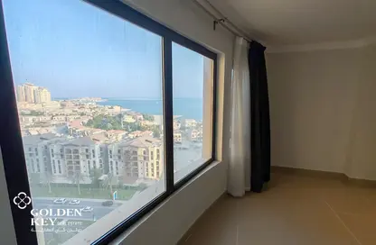 Apartment - 1 Bedroom - 2 Bathrooms for rent in West Porto Drive - Porto Arabia - The Pearl Island - Doha