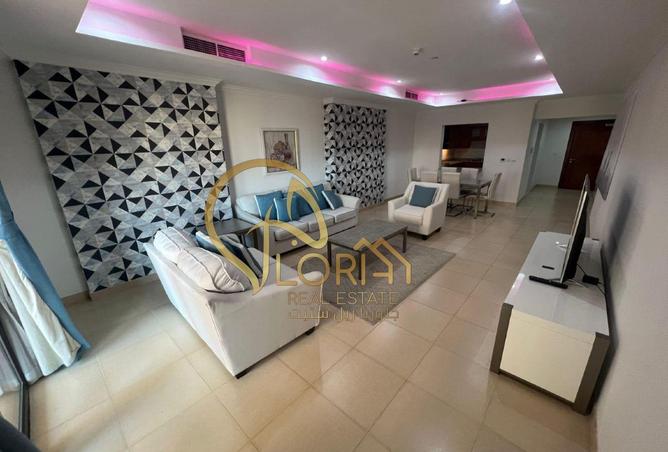 901721 - Property Image 3