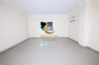 شقة - 3 غرف نوم - 3 حمامات للايجار في المنتزه - الدوحة