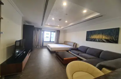 Penthouse - Studio - 1 Bathroom for rent in The Pearl Island - Doha Penthouse - Studio - 1 Bathroom for rent in The Pearl Island - Doha