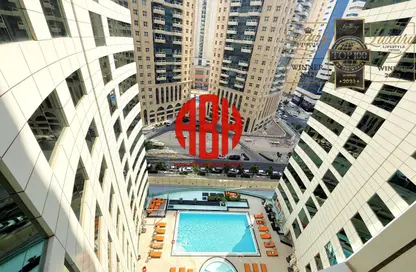 دوبلكس - 3 غرف نوم - 4 حمامات للايجار في شارع الشط - الخليج الغربي - الدوحة